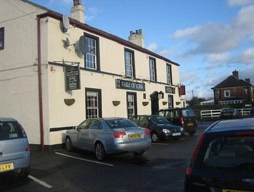 Vale Of York Hotel Thirsk Exterior foto